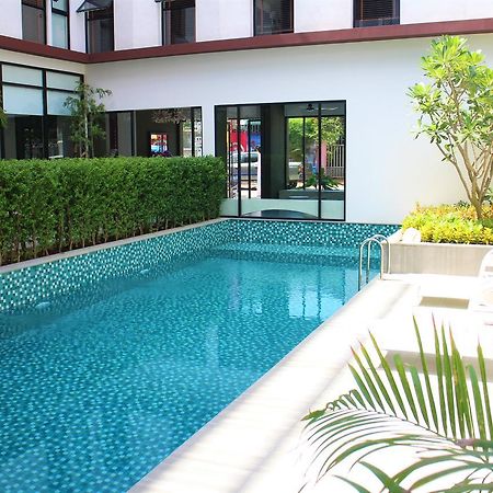 De Ninth Boutique Hotel & Spa Phnom Penh Luaran gambar