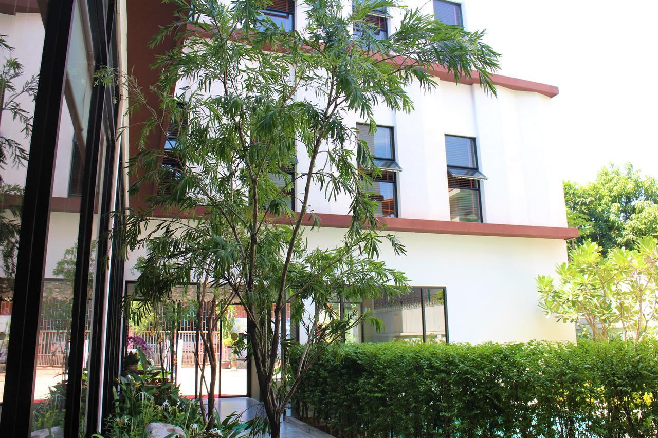 De Ninth Boutique Hotel & Spa Phnom Penh Luaran gambar