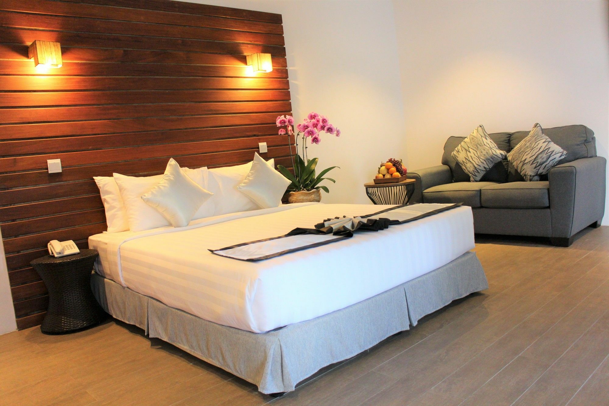 De Ninth Boutique Hotel & Spa Phnom Penh Luaran gambar